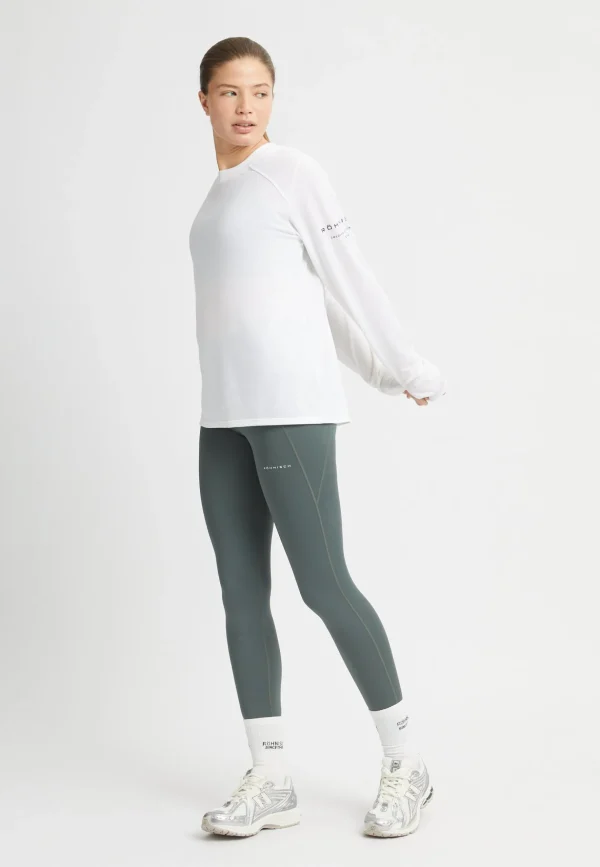 Clara Relaxed Long Sleeve, -Röhnisch New