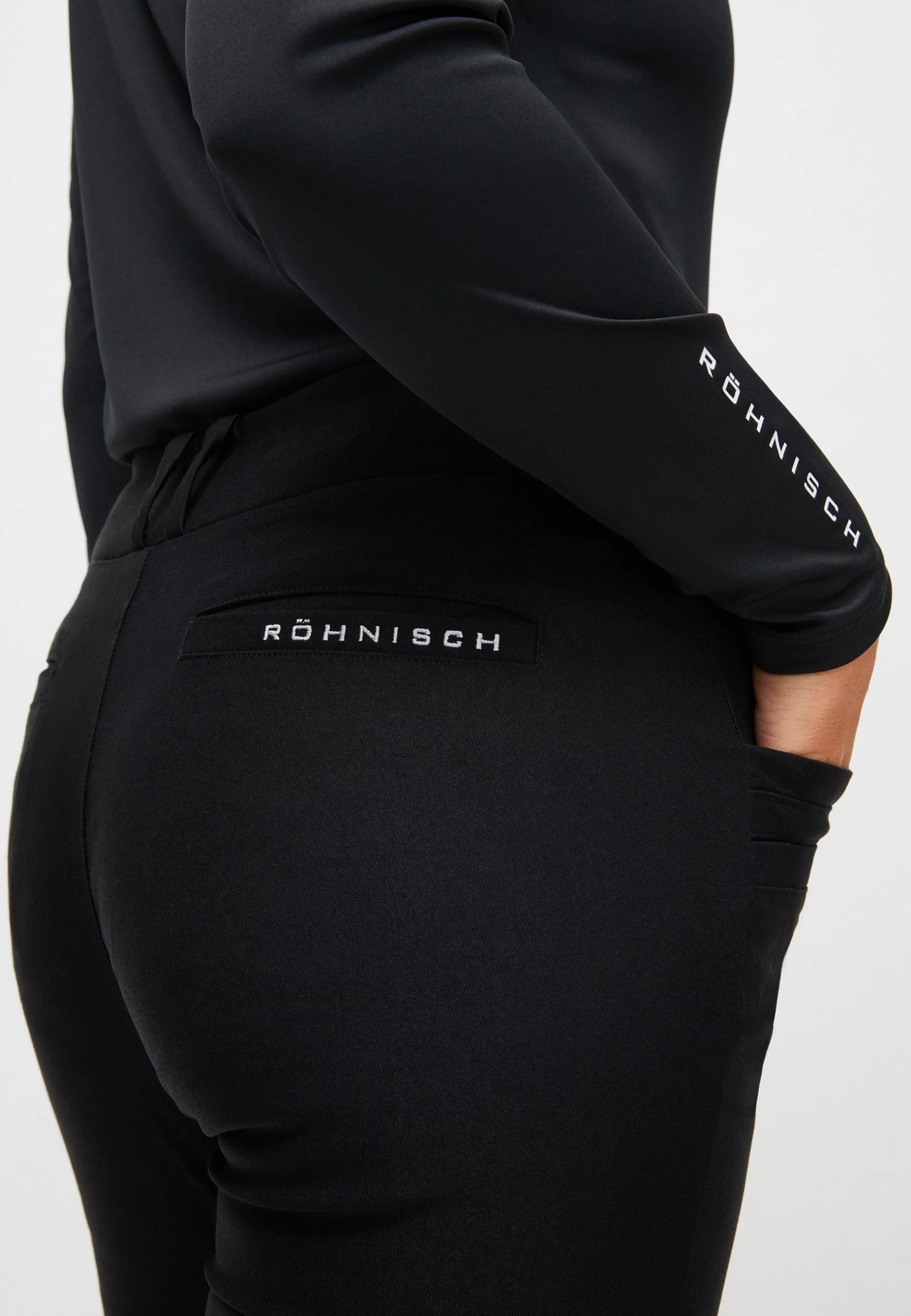 embrace_pants__black_3.webp Embrace Pants 32, -Röhnisch Clearance