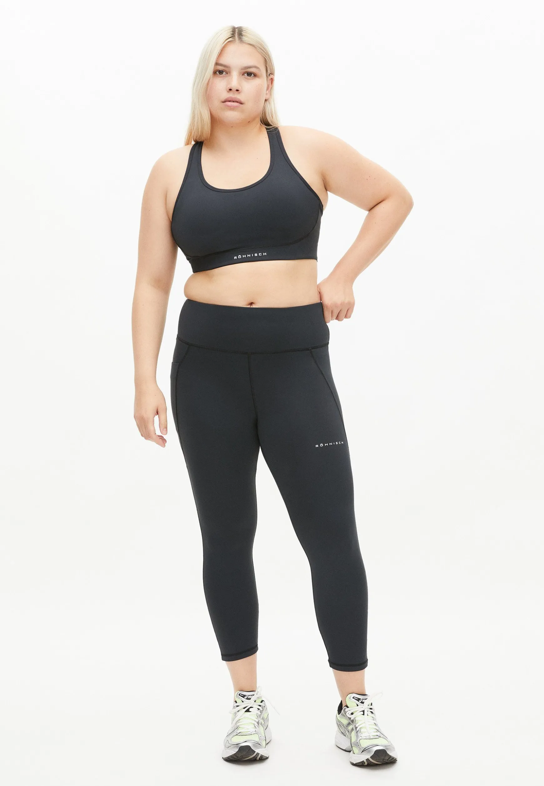 flattering_high_waist__ti_5.webp Flattering High Waist 7/8 Tights, -Röhnisch Store