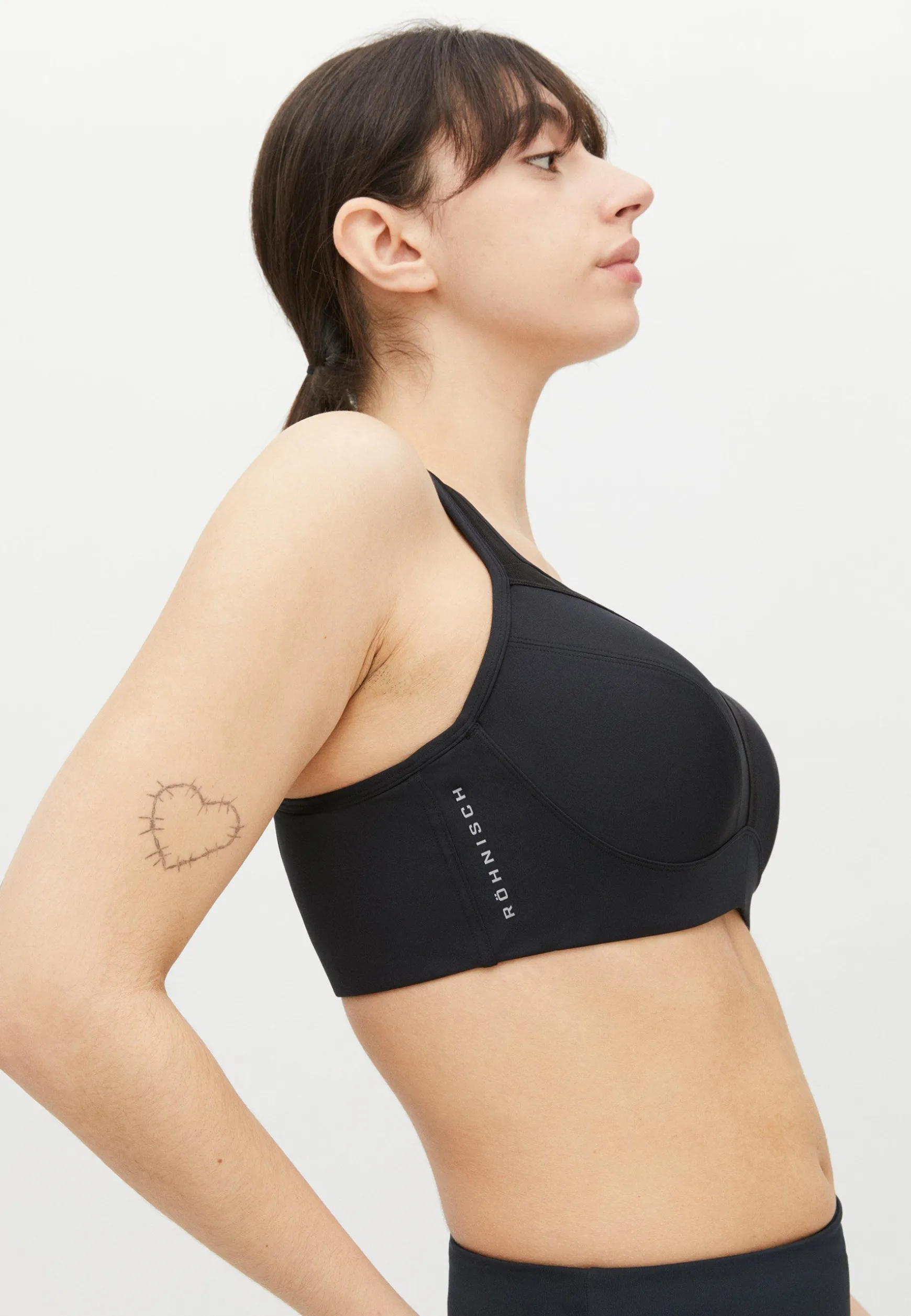 high_support_sportsbra_ec_2.webp High Support Sportsbra E-cup, -Röhnisch Online