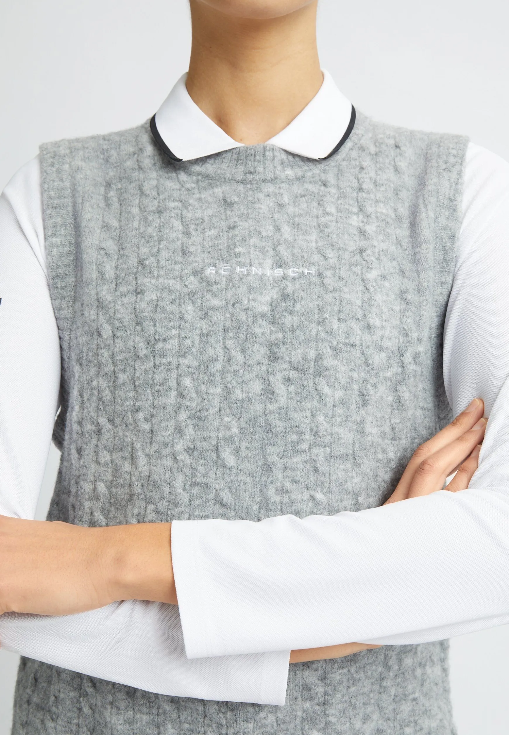 ina_knitted_vest_grey_mel_1.webp Ina Knitted Vest, -Röhnisch Outlet