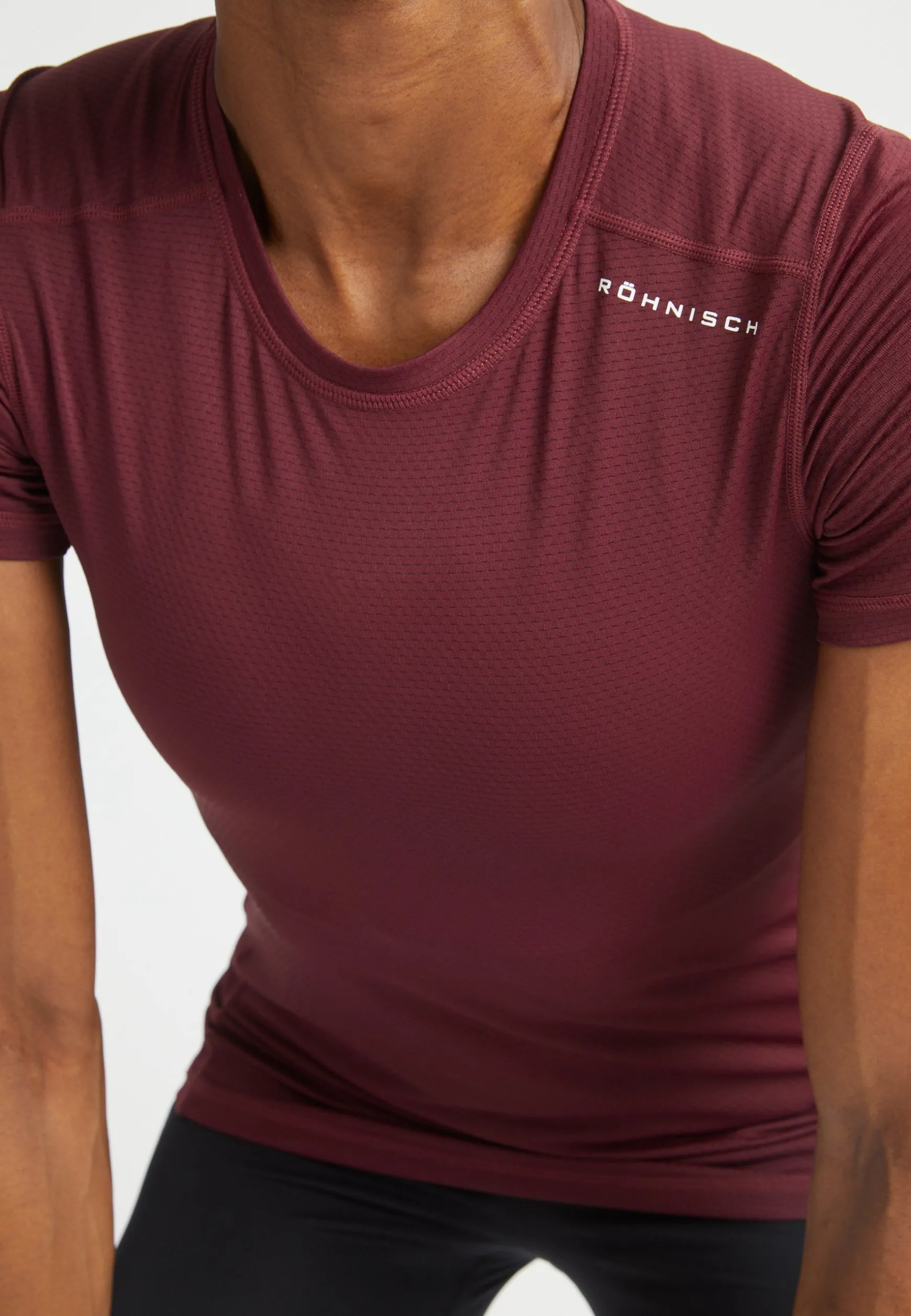jacquard_tee_port_royale_1.webp Jacquard Tee, -Röhnisch Store