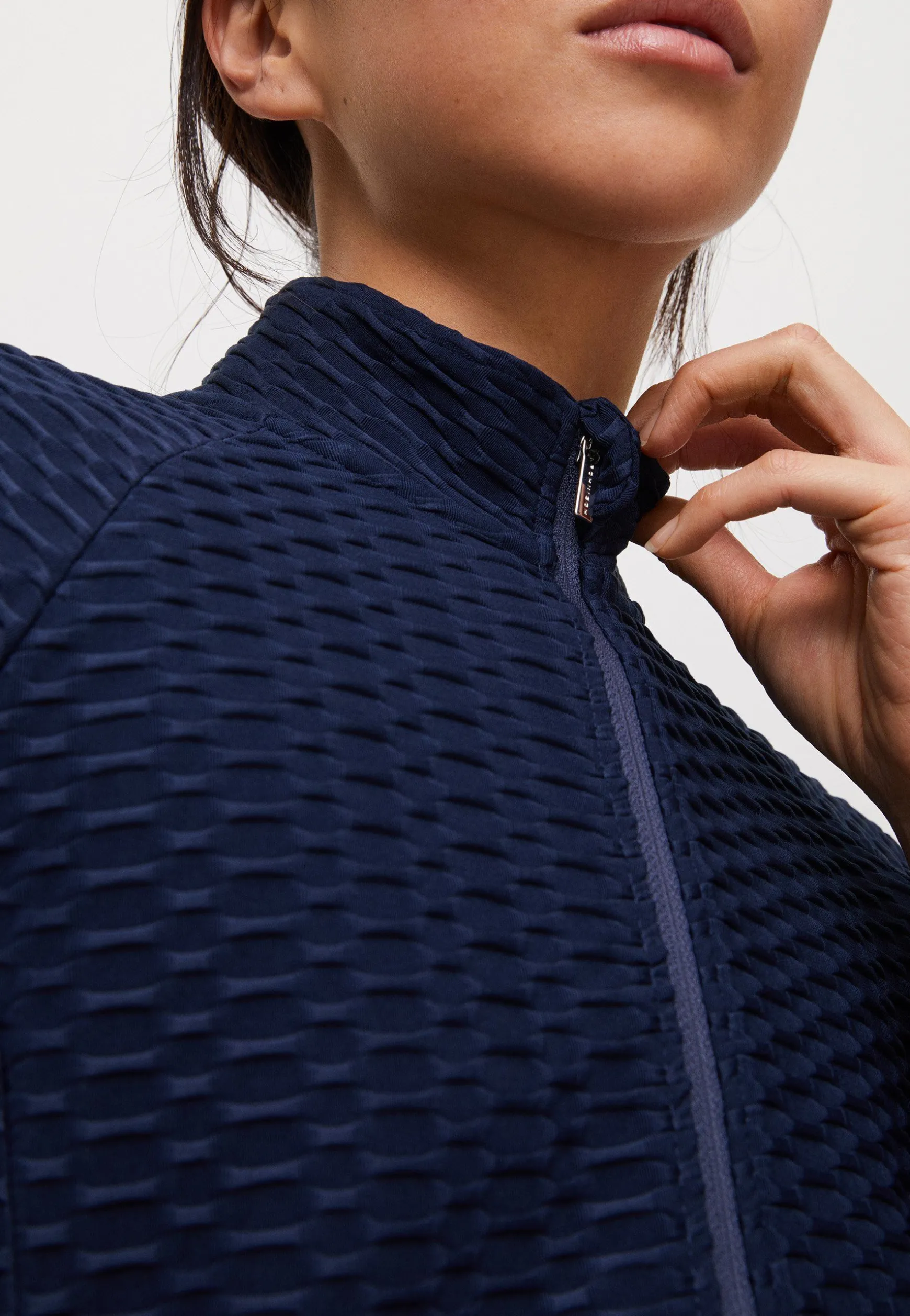 josie_jacket_navy_1.webp Josie Jacket, -Röhnisch Hot