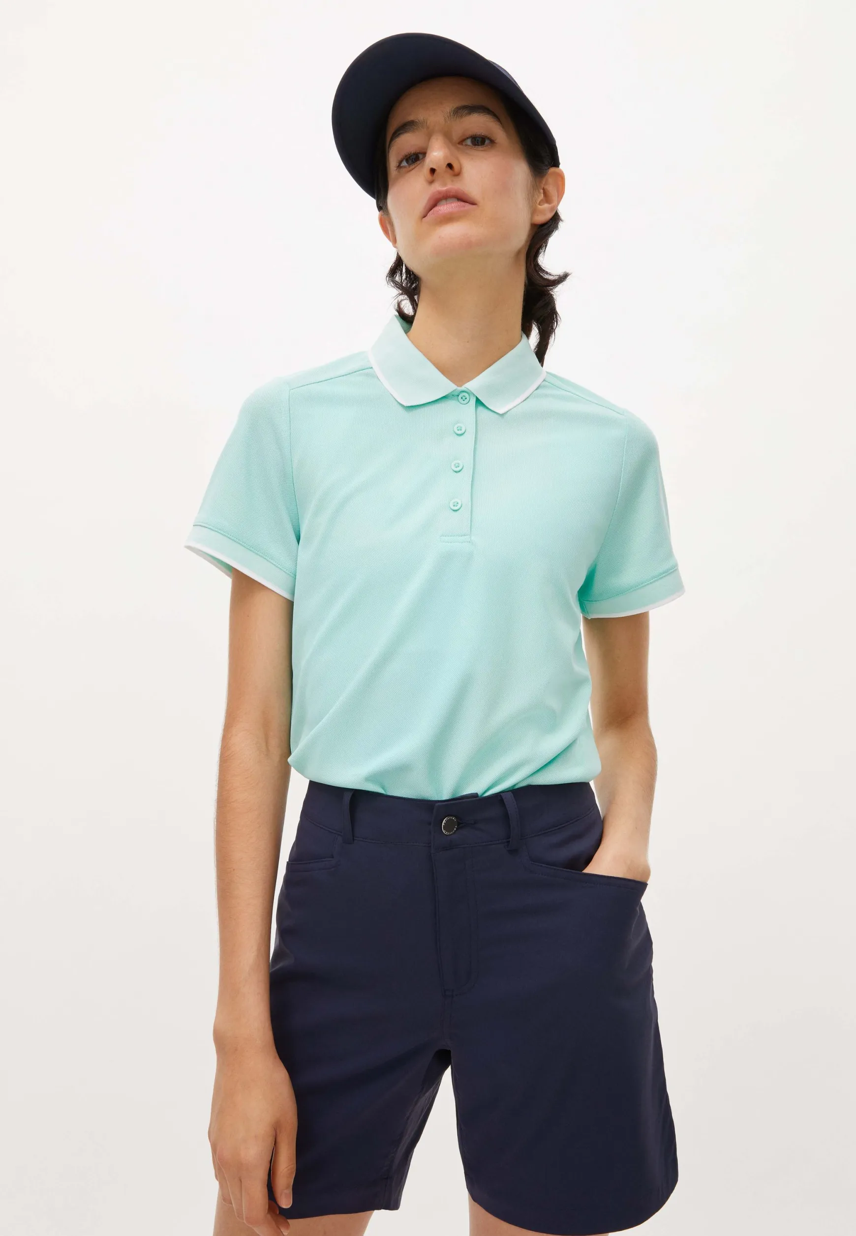 lightstretch_shorts_navy_0.webp Lightstretch Shorts, -Röhnisch Store