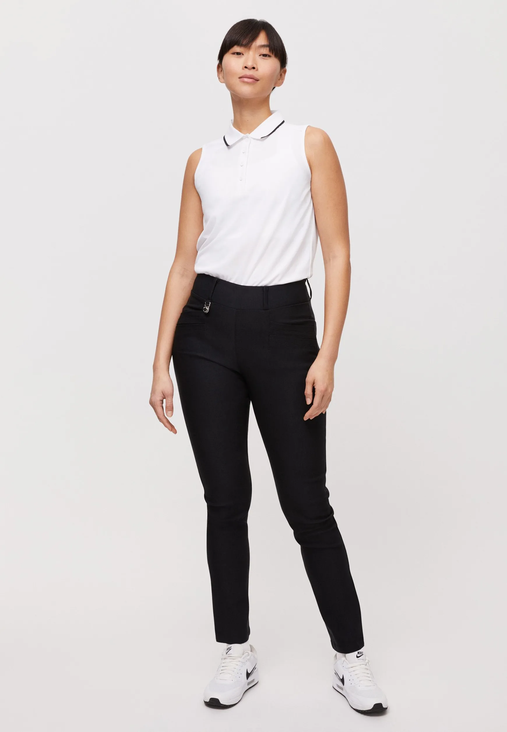 miriam_sleeveless_poloshi_1-2.webp Miriam Sleeveless Poloshirt, -Röhnisch Shop