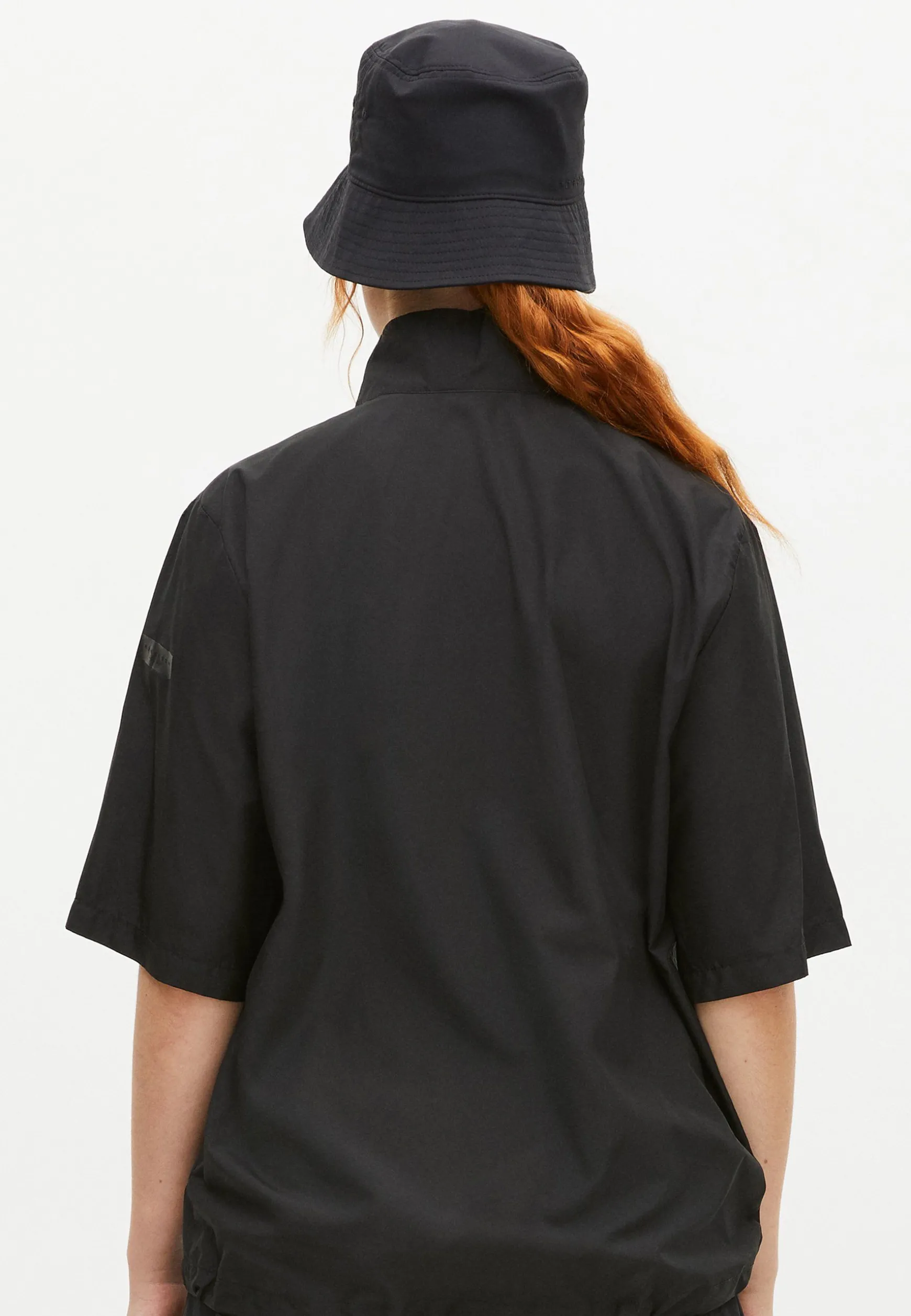 packable_wind_half_sleeve_0.webp Packable Wind Half Sleeve, -Röhnisch Best Sale