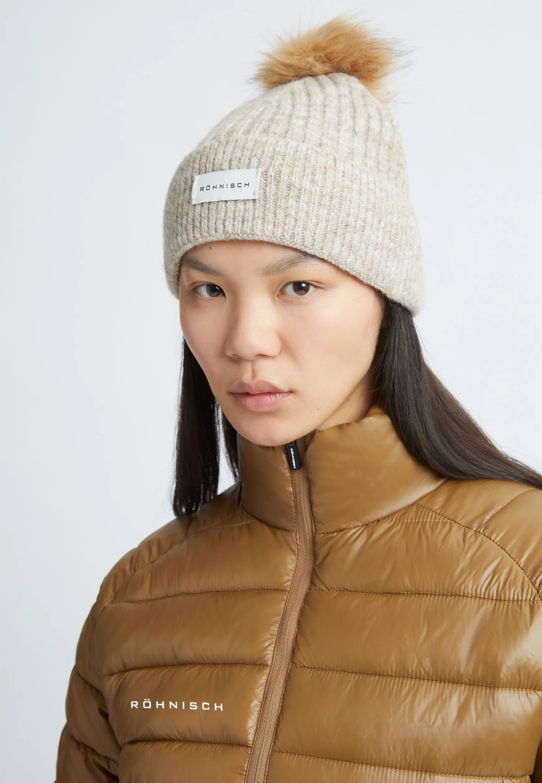 pom_rib_beanie_safari_0.webp Pom Rib Beanie, -Röhnisch Cheap