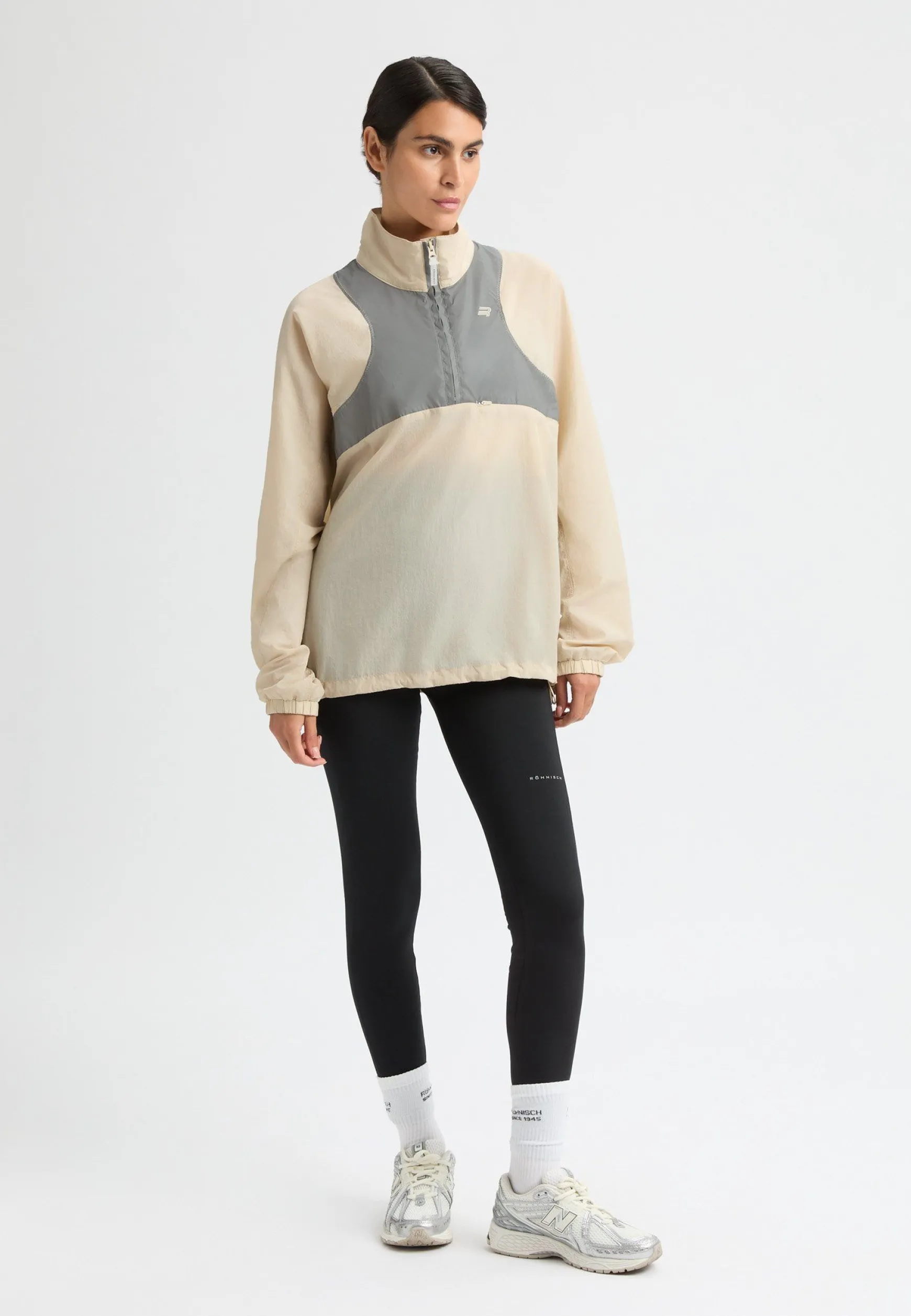 shine_block_anorak_peyote_2.webp Shine Block Anorak, -Röhnisch Discount