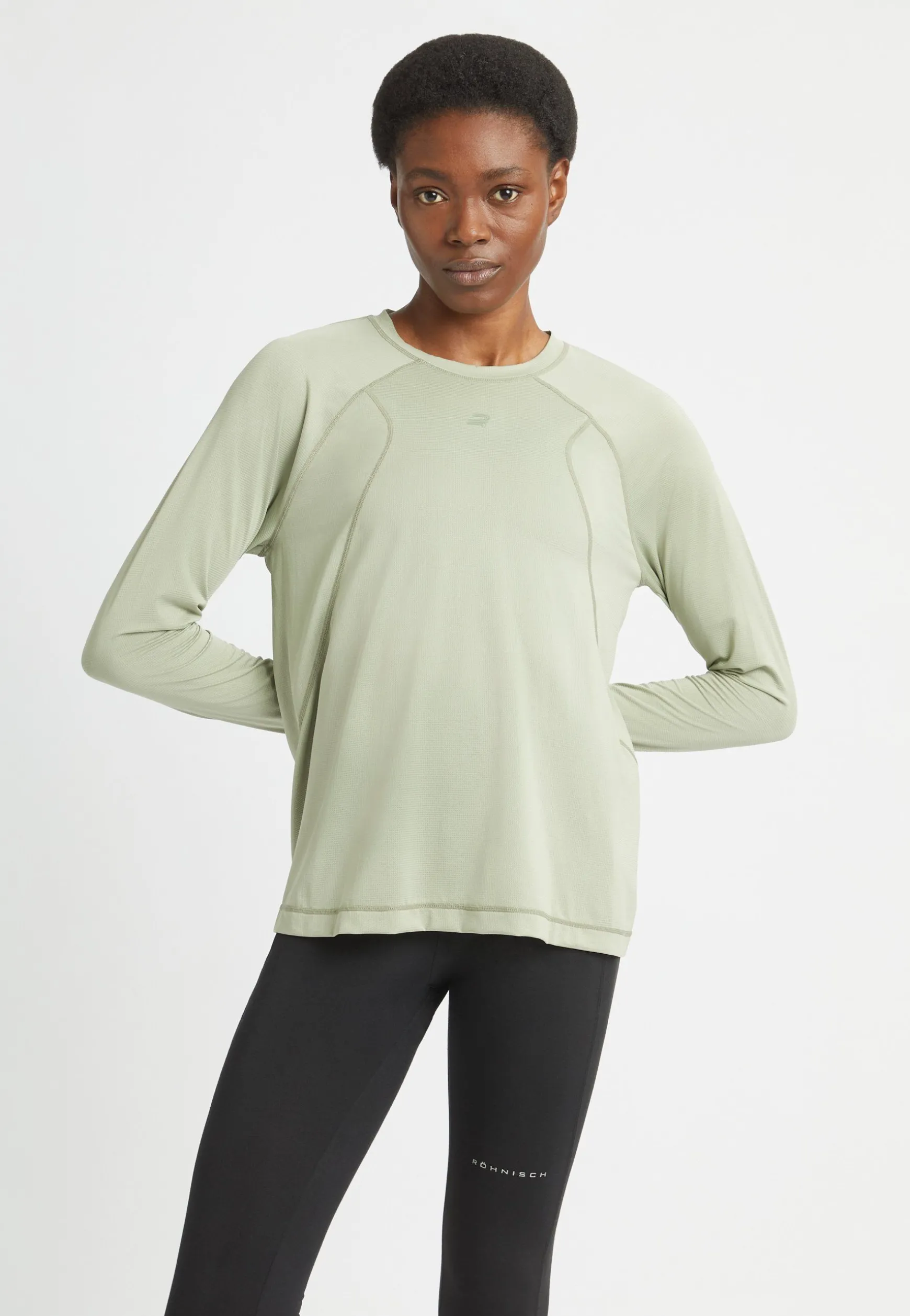 snap_long_sleeve_seagrass_2.webp Snap Long Sleeve, -Röhnisch Fashion
